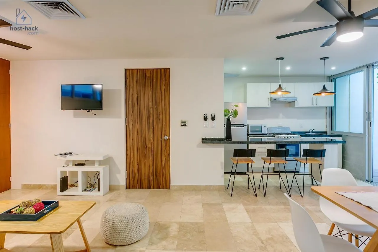 Aptartment With Patio, Rooftop & Pool Close To The Beach - Danzamar 2 Playa del Carmen Mexico